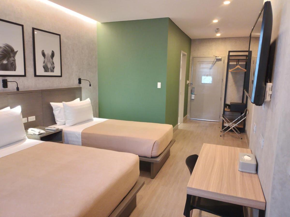 Primeway Suites 세부 외부 사진