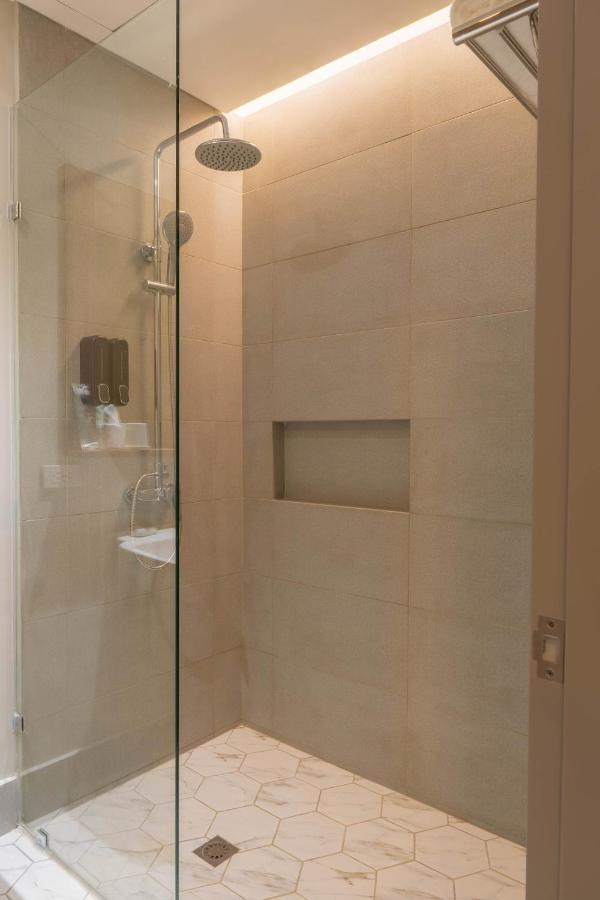 Primeway Suites 세부 외부 사진